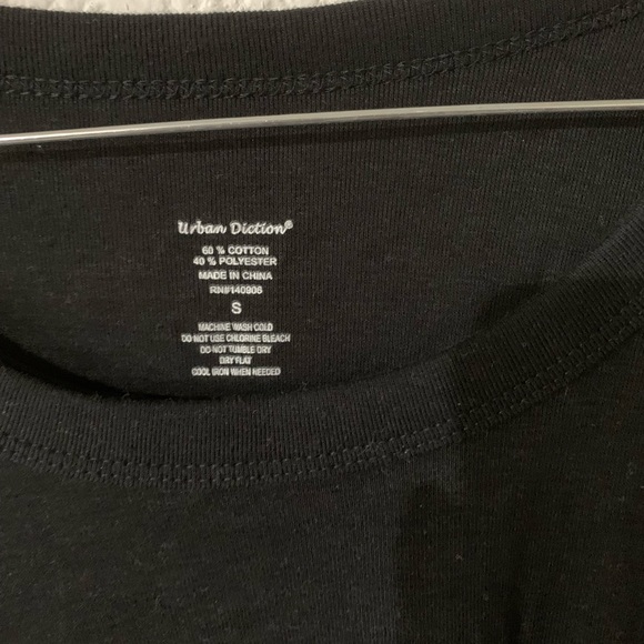 Multiple Tank Tops - Picture 9 of 9